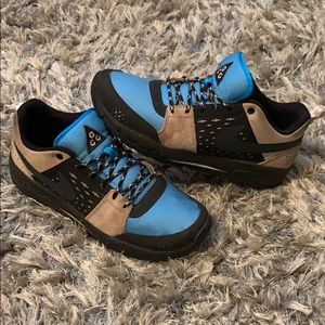 Nike ACG Hiking shoes